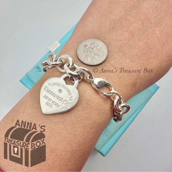 Tiffany & Co. 925 Silver Medium RTT Heart Diamond 8" Bracelet (pouch) - Picture 6 of 6